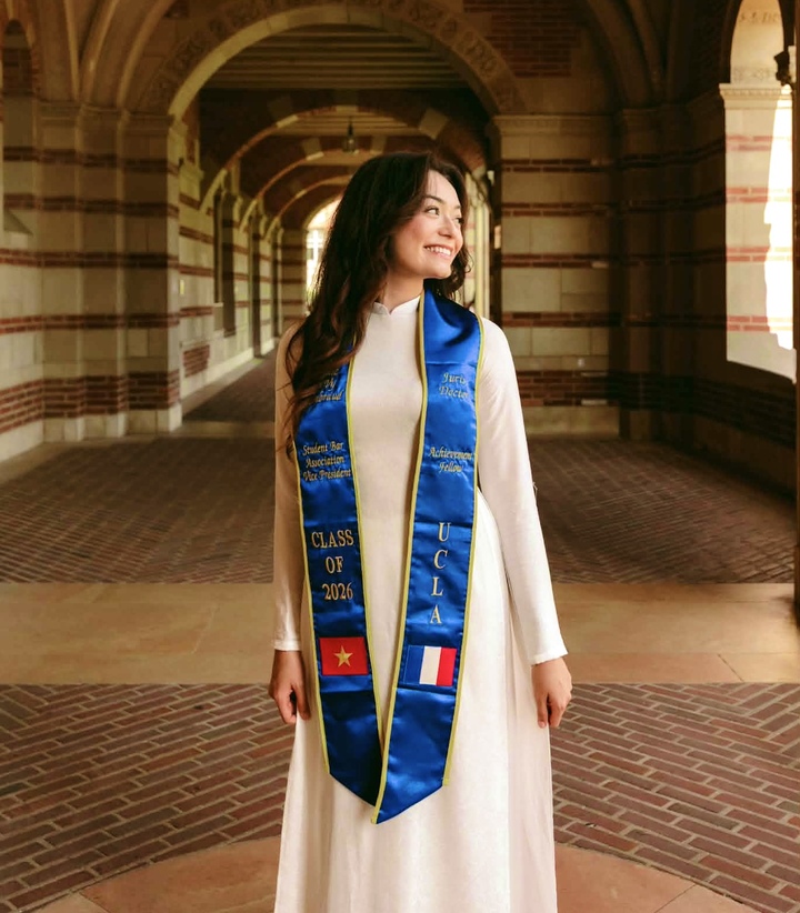 Melanie Đan Vy Chambraud, tân tiến sĩ Luật - Đại học California tại Los Angeles. (Ảnh: NVCC)