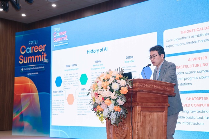 Ông Wee Sung Yun – Tổng Giám đốc LG Electronics R&D Vietnam.
