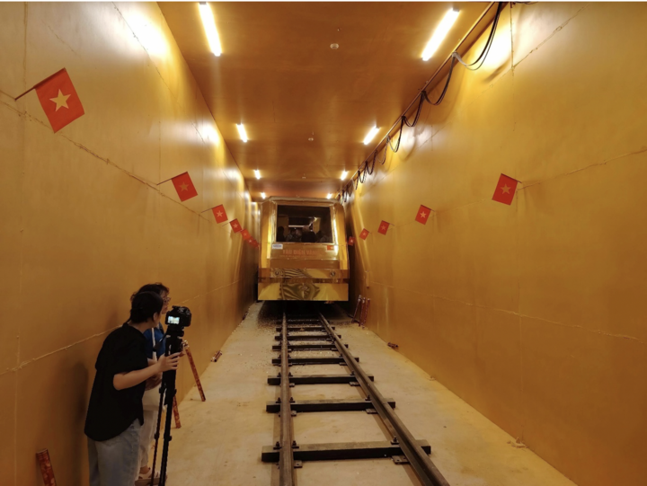 Hoàn thiện hầm metro thử nghiệm dài 70m chỉ trong 2 tuần.