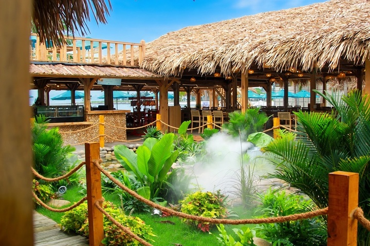 Không gian xanh tươi mát tại nhà hàng Sun Garden Cafe & Restaurant.