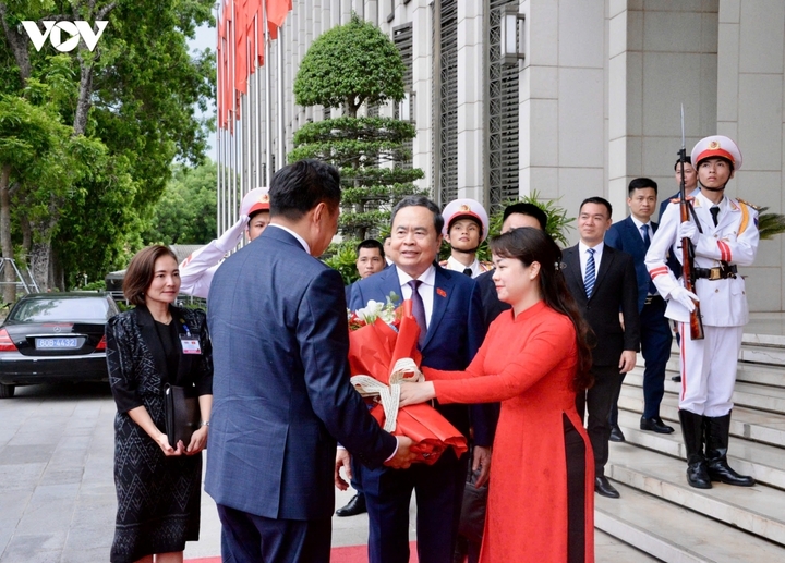 Chủ tịch Quốc hội Trần Thanh Mẫn hội kiến Thủ tướng Vương quốc Thái Lan - 1