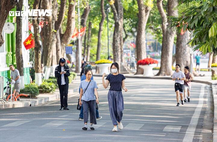 Ngày 10/6, Hà Nội trời nắng. (Ảnh minh hoạ)