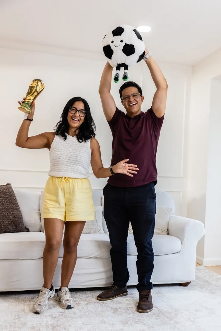 Emily Augirre và Gerardo Hernandez dành ngôi nhà mới cho khách quốc tế thuê dịp World Cup 2026.