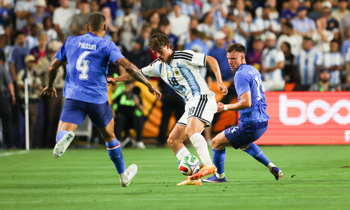 Argentina thắng Iceland. (Ảnh: Reuters)