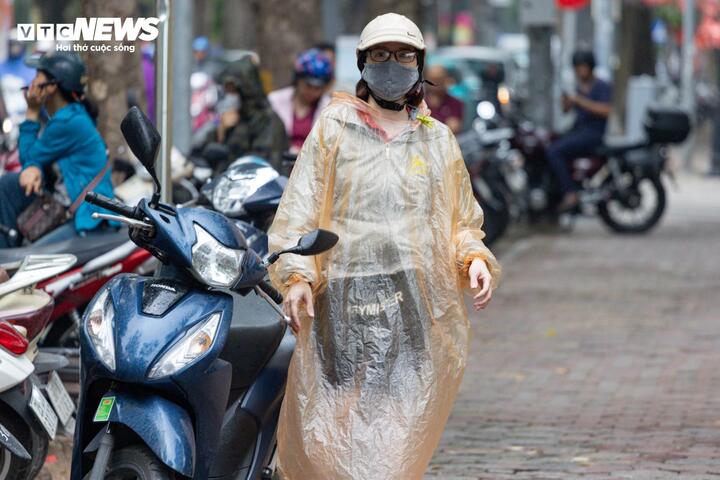 Thiếu 5 phút cuối giờ, thí sinh tiếc nuối lỡ cơ hội chạm mốc 9 điểm Toán - 2