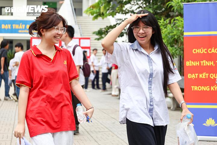 Đề thi Ngữ văn tốt nghiệp THPT 2026 - 9