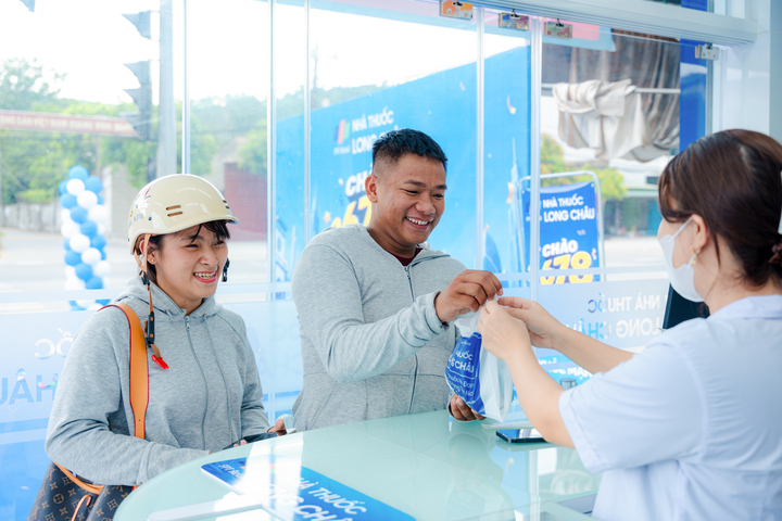 Giải pháp mới “Ví khoẻ nhà ta” cho phép gia đình tích lũy điểm thưởng từ các nhu cầu chăm sóc sức khỏe hằng ngày.