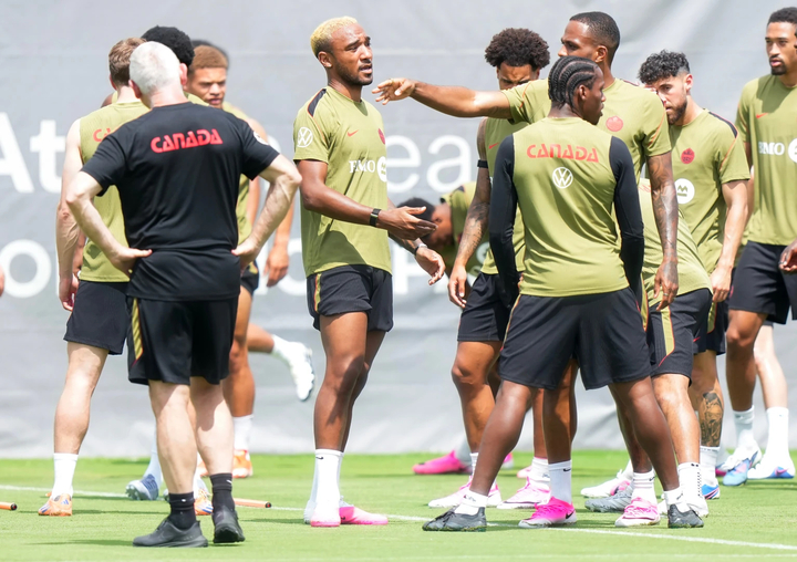Hai nước chủ nhà Mỹ và Canada có trận ra quân ngày 13/6. (Ảnh: AP)