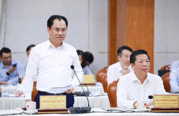 Bộ trưởng Bộ Nông nghiệp và Môi trường Trịnh Việt Hùng phát biểu. (Ảnh: VGP/Phương Nguyên)