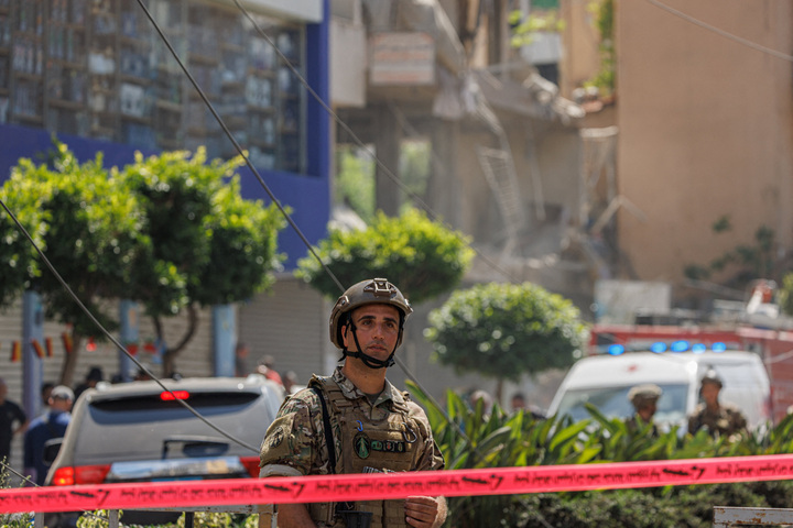 Hiện trường cuộc tấn công của Israel vào vùng ngoại ô phía nam Beirut. (Ảnh: Reuters)