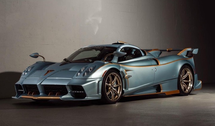 Pagani Huayra Imola Roadster.