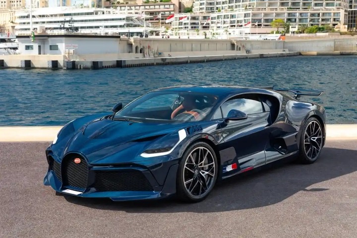 Bugatti Divo.