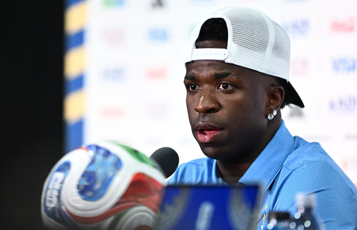 FIFA cho phép sử dụng tiếng Tây Ban Nha tại họp báo. (Ảnh: Reuters)