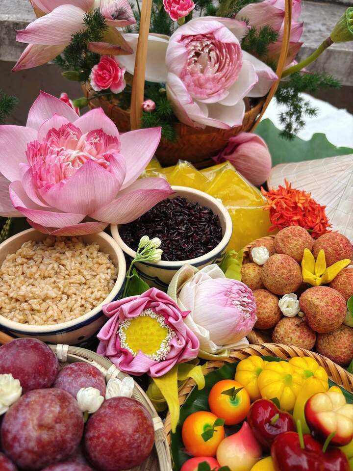 Rượu nếp là món ăn quen thuộc trong ngày Tết Đoan ngọ, được làm từ gạo nếp lên men. (Ảnh: Vũ Thu Hương)