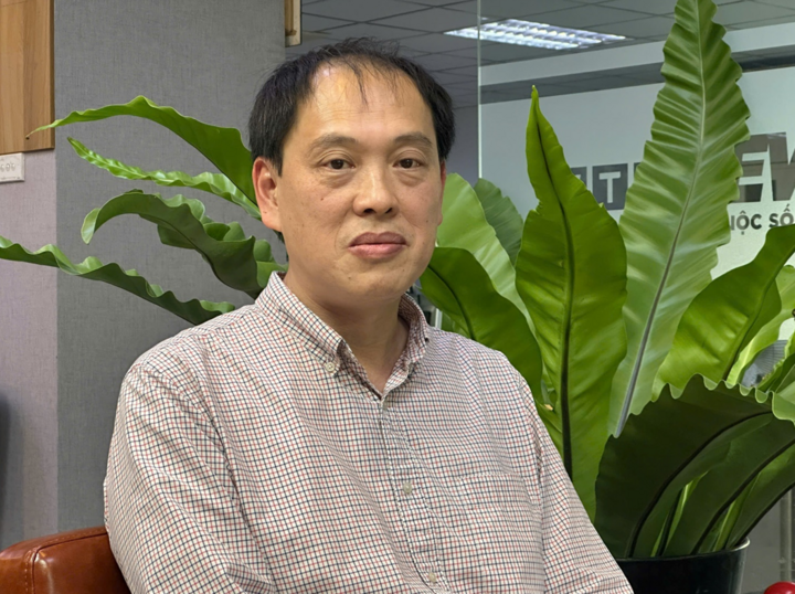 PGS.TS Nguyễn Hữu Thanh, Hiệu trưởng trường Điện - Điện tử, Đại học Bách khoa Hà Nội.