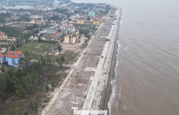 Khu vực bãi biển Quất Lâm nay đổi thành Giao Ninh.