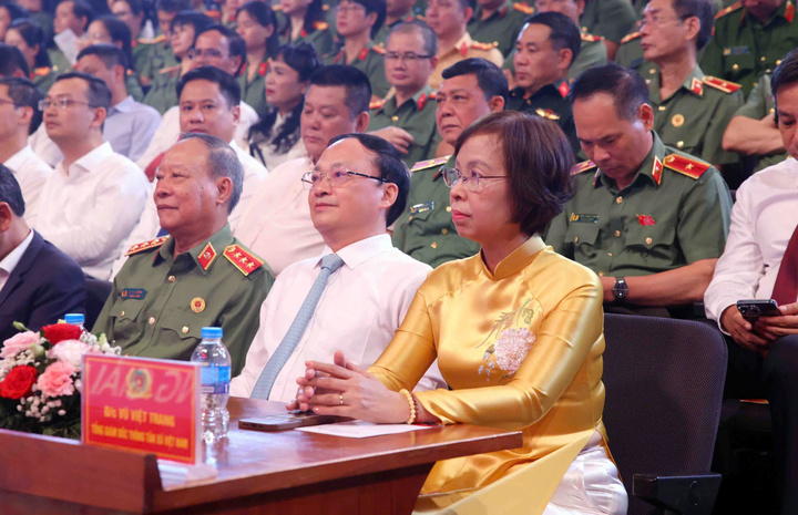 Ông Đỗ Tiến Sỹ, Uỷ viên Trung ương Đảng, Tổng Giám đốc Đài Tiếng nói Việt Nam (VOV), Phó Trưởng Ban Tuyên giáo và Dân vận Trung ương, tham dự buổi lễ.