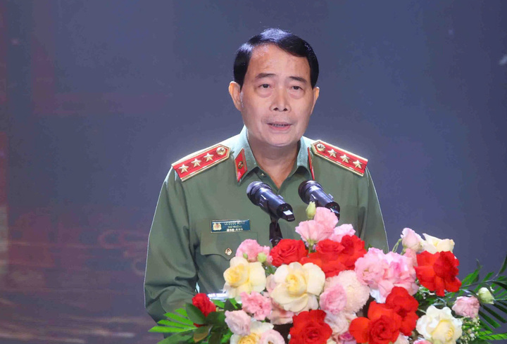 Thứ trưởng Lê Quốc Hùng phát biểu chỉ đạo tại buổi lễ.
