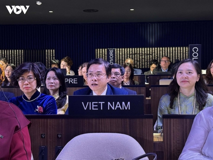 Thứ trưởng Ngô Lê Văn hoan nghênh nỗ lực đưa Công ước 2003 trở thành khuôn khổ hợp tác quan trọng về bảo vệ di sản văn hóa.