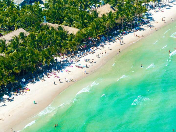 Vẻ đẹp thiên nhiên của Bãi Kem - top 50 bãi biển đẹp nhất hành tinh – giúp Phú Quốc chinh phục mọi du khách. (Ảnh: Fabl Belek)