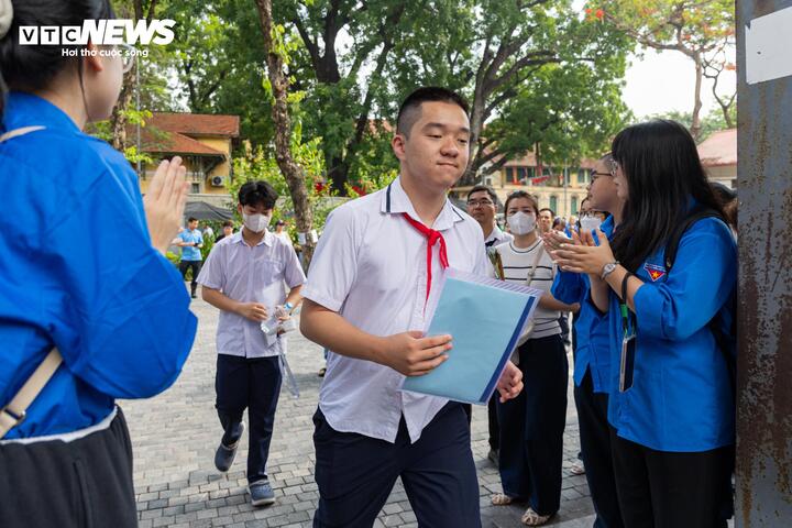 Điểm thi vào điểm chuẩn vào 10 tại Hà Nội sẽ được công bố cùng lúc. (Ảnh: Minh Đức)