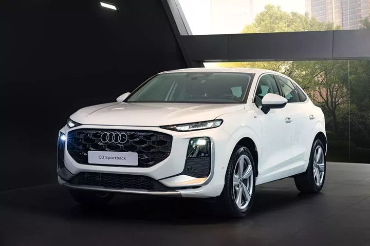 SUV hạng sang cỡ nhỏ Audi Q3 2026 được giới thiệu ở Việt Nam.