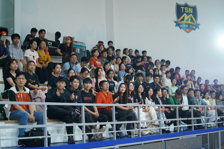 Giải Futsal HDBank nhận được sự quan tâm của đông đảo khán giả