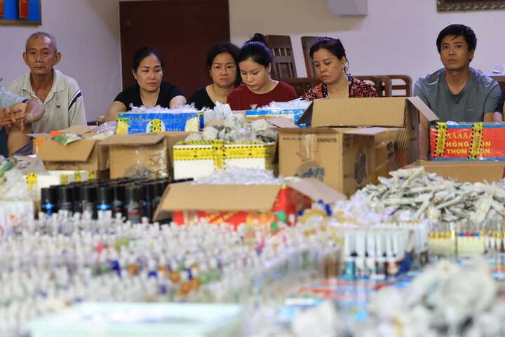 Công an TP.HCM triệt phá đường dây lớn sản xuất, mua bán dụng cụ dùng vào việc sử dụng ma túy. (Nguồn: Công an TP.HCM)