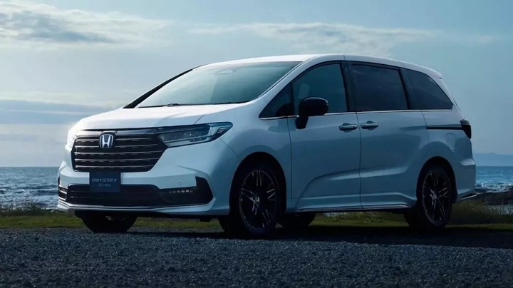 Honda Odyssey sẽ bị ngừng bán trong năm nay, thay bằng SUV cỡ lớn Avancier mới.