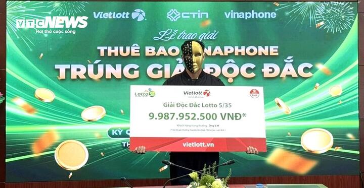Ông H. trúng độc đắc với tổng giá trị giải thưởng gần 10 tỷ đồng. (Ảnh: Đ.V)