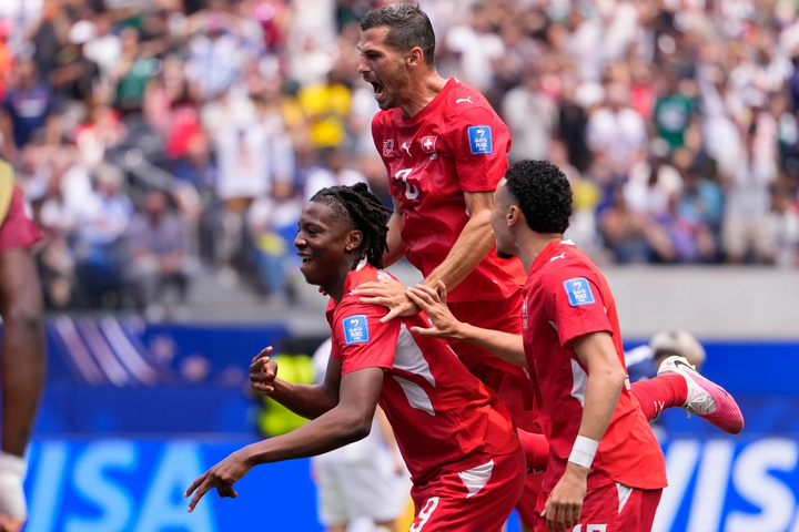 Thuỵ Sỹ giành chiến thắng 4-1 trước Bosnia & Herzegovina. (Ảnh: Reuters)