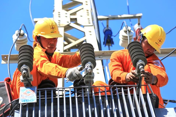 dien 2 19405371 - Biểu gi&aacute; điện sinh hoạt c&oacute; thể được &aacute;p theo thời gian d&ugrave;ng trong ng&agrave;y