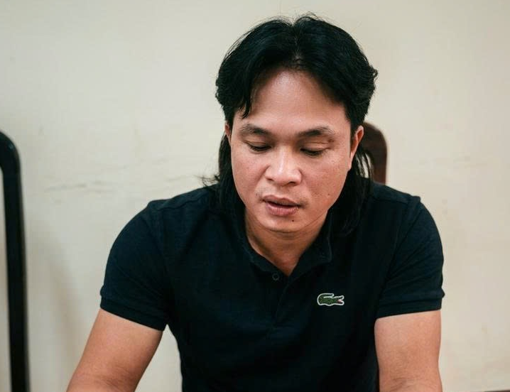 Nguyễn Quang Tuy&ecirc;n tại cơ quan điều tra.