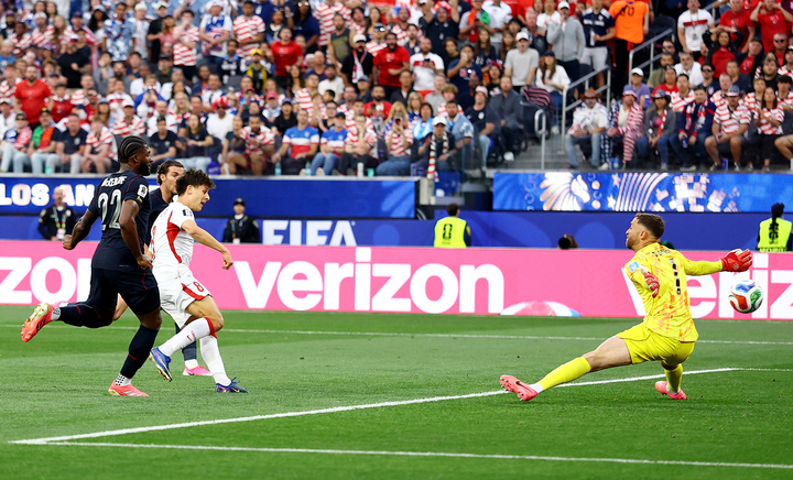 Guler ghi bàn đầu tiên cho Thổ Nhĩ Kỳ tại World Cup 2026. (Ảnh: Reuters)