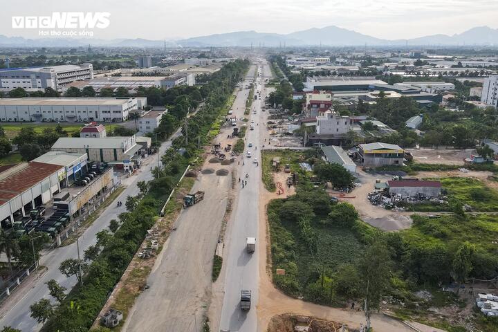 Toàn cảnh dự án mở rộng Quốc lộ 6 đang tăng tốc giải phóng mặt bằng- Ảnh 10.