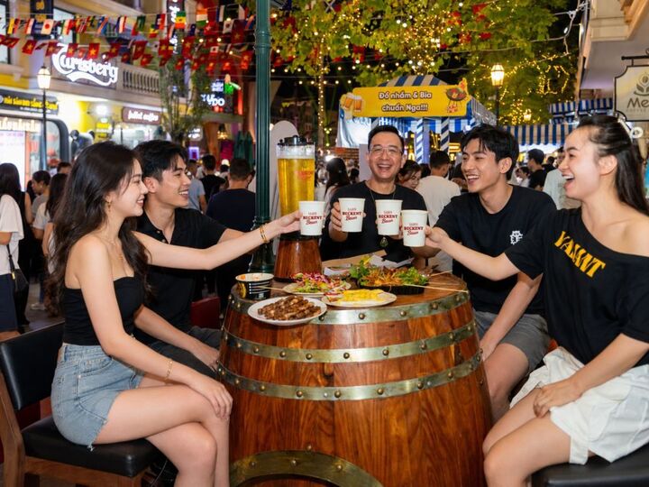 Lễ hội Ocean BBQ & Brew Fest 2026 thu hút hàng chục nghìn cư dân và du khách tham dự.