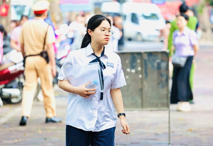 Sau khi biết kết quả, thí sinh cần thực hiện nhiều thủ tục quan trọng theo lịch tuyển sinh của Bộ GD&ĐT. (Ảnh: Minh Đức)