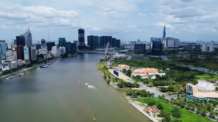 Năm 2026, TP.HCM cần huy động trên 1 triệu tỷ đồng vốn đầu tư toàn xã hội, để bảo đảm mục tiêu tăng trưởng 2 con số. (Ảnh: Quỳnh Nguyễn)
