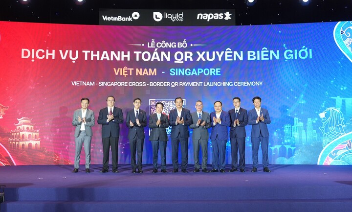 Các đại biểu tham dự sự kiện.
