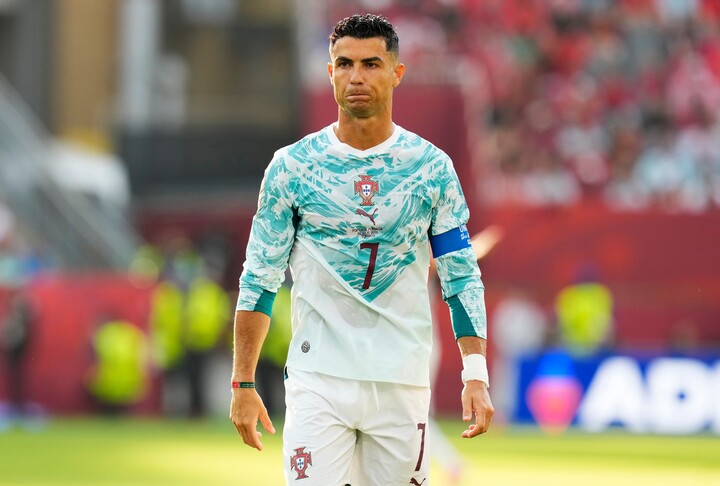 Chị gái Cristiano Ronaldo tiết lộ anh sẽ giã từ đội tuyển Bồ Đào Nha sau World Cup 2026. (Ảnh: AP)