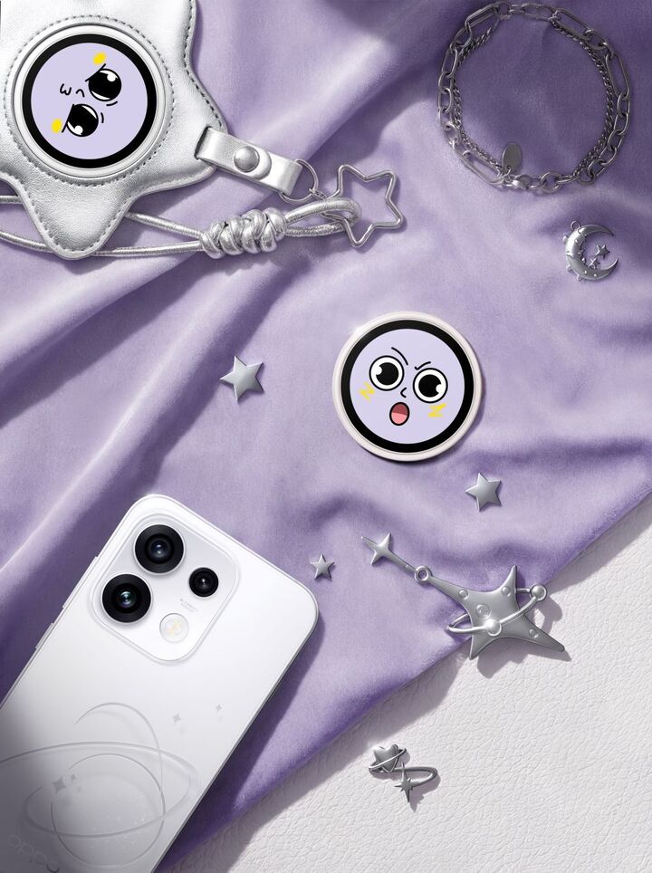 OPPO Bubble cũng "biến hoá" thành phụ kiện thời trang.