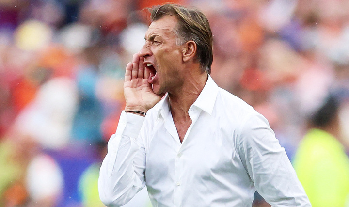 HLV Herve Renard chia tay đội tuyển Tunisia.