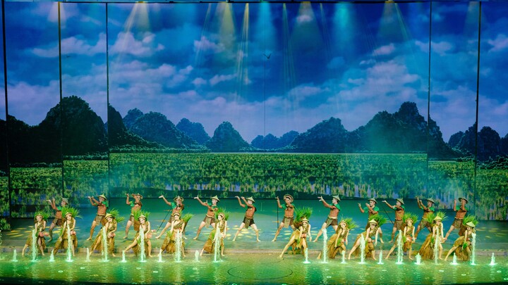 Với quy mô lớn, hạ tầng đạt chuẩn quốc tế, Vinpearl Theatre Ocean City có thể hiện thực hóa mọi ý tưởng trình diễn “khó nhằn”.
