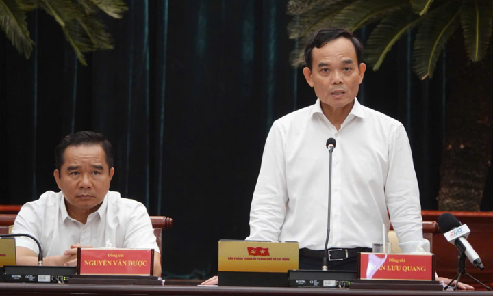 Bí thư Thành ủy TP.HCM Trần Lưu Quang phát biểu kết luận Hội nghị ngày 6/7.