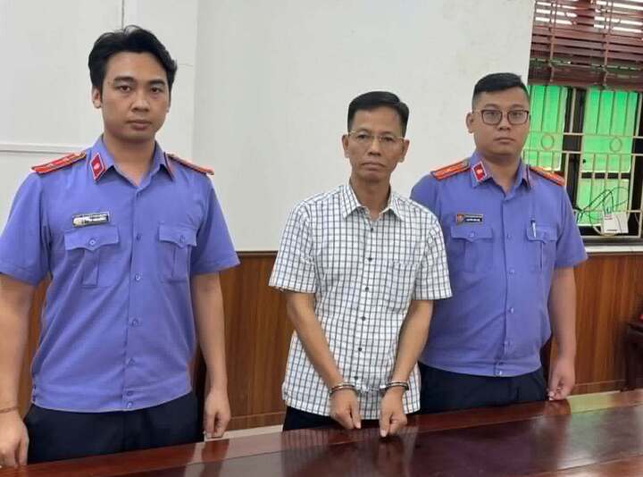 Bắt giam cựu Thẩm phán TAND TP Hà Nội Nguyễn Đăng Phong 674ae837 7fc6 44a5 a2c8 685c4fd605bc 16510745 - Bắt giam cựu Thẩm phán TAND TP Hà Nội Nguyễn Đăng Phong