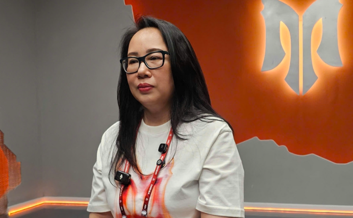 CEO Vân Hạnh khóc, xin lỗi khán giả, các anh tài vì ồn ào thời gian qua.
