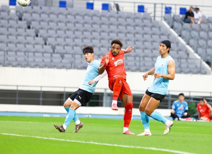 Xuân Son ghi bàn, tuyển Việt Nam đánh bại câu lạc bộ K.League 2 xuan son 19052523 - Xuân Son ghi bàn, tuyển Việt Nam đánh bại câu lạc bộ K.League 2