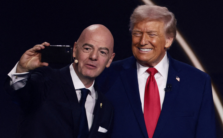 gianni infantino trump 04514508 - Chủ tịch FIFA: 'T&ocirc;i n&oacute;i chuyện với Tổng thống Donald Trump mỗi ng&agrave;y'