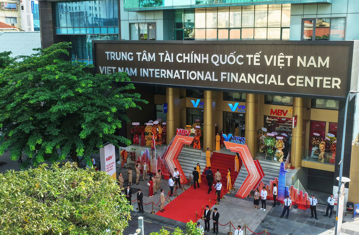 Ngân hàng MBV khai trương trụ sở mới tại tòa nhà của VIFC - HCMC.