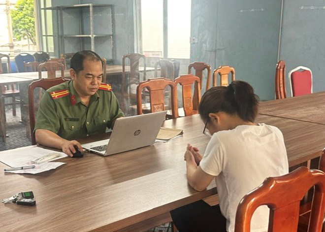 Chia sẻ thông tin sai sự thật việc nước sông Mã bị nhiễm thạch tín, V. bị cơ quan chức năng Hải Phòng xử phạt hành chính 7,5 triệu đồng. (Ảnh: Công an Hải Phòng)